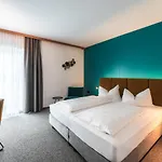 Prielbauer Szálloda 4*