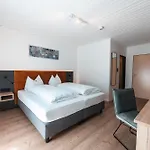 Prielbauer 4*